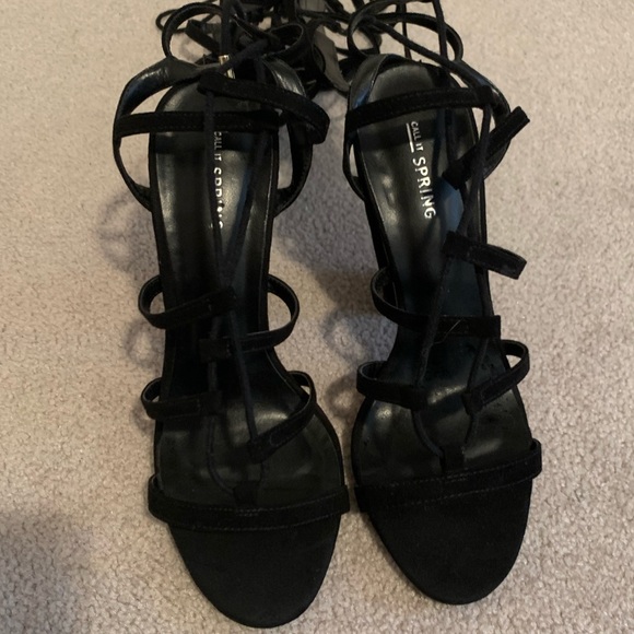 ๐ฅ Host Pick ๐ฅ Call It Spring Gladiator Heels - Picture 6 of 6